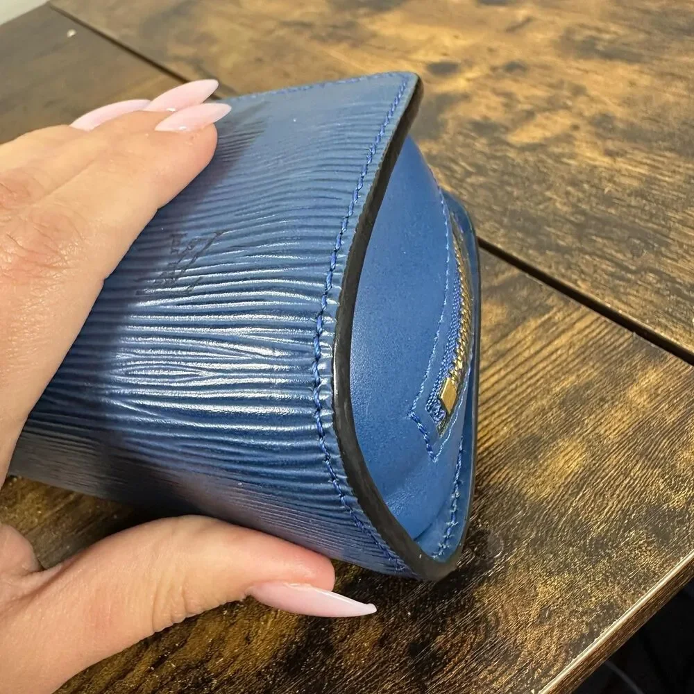 Louis Vuitton Epi Clutch Bag Womens Small Blue Leather France Cosmetic Pouch